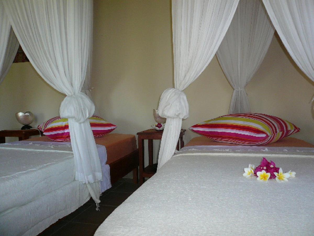Sananda Bungalow Lovina Zimmer foto