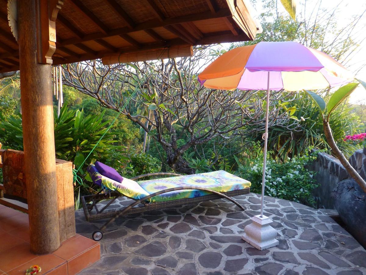 Sananda Bungalow Lovina Zimmer foto